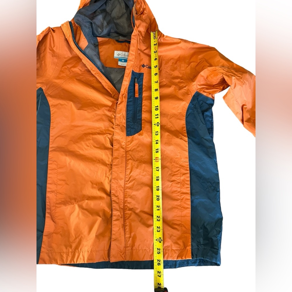 Columbia Omni-Shed Technology rain jacket/ wind breaker. Orange/ gray size 18-20 - Picture 2 of 11